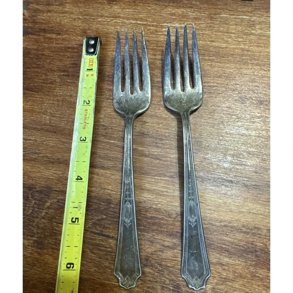 Vintage warwick silver plate N.Y. 7 salad forks 6.25 inches long